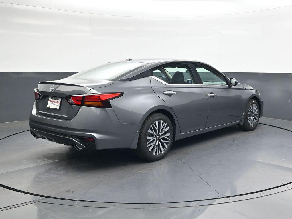 new 2025 Nissan Altima car, priced at $24,174