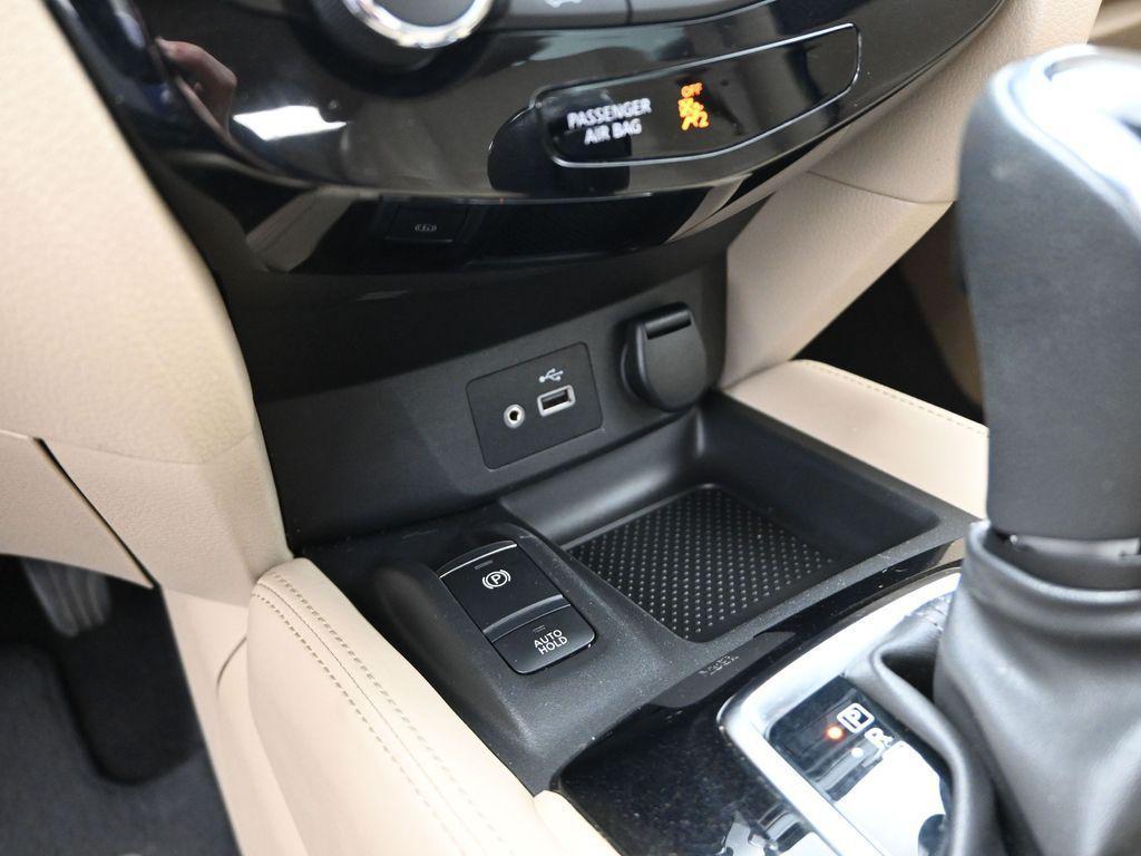 used 2018 Nissan Rogue car, priced at $14,353