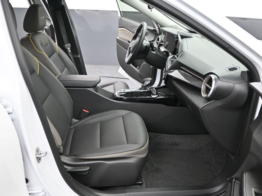 used 2025 Chevrolet Trax car, priced at $23,500