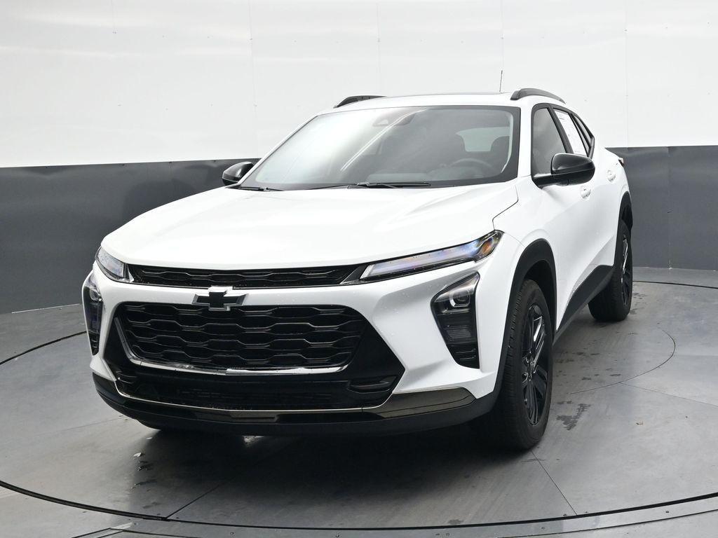used 2025 Chevrolet Trax car, priced at $23,500