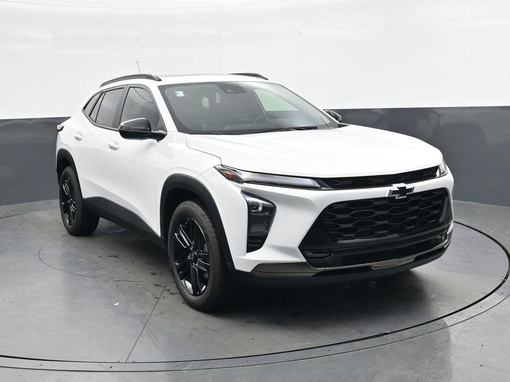 used 2025 Chevrolet Trax car, priced at $23,500