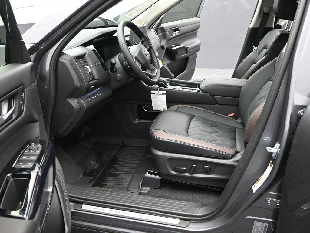new 2026 Nissan Pathfinder car, priced at $47,570