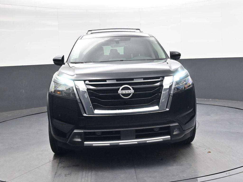 new 2025 Nissan Pathfinder car, priced at $35,541