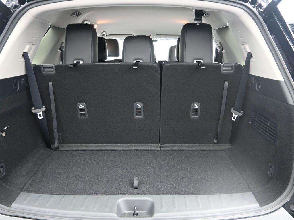 new 2025 Nissan Pathfinder car, priced at $35,541