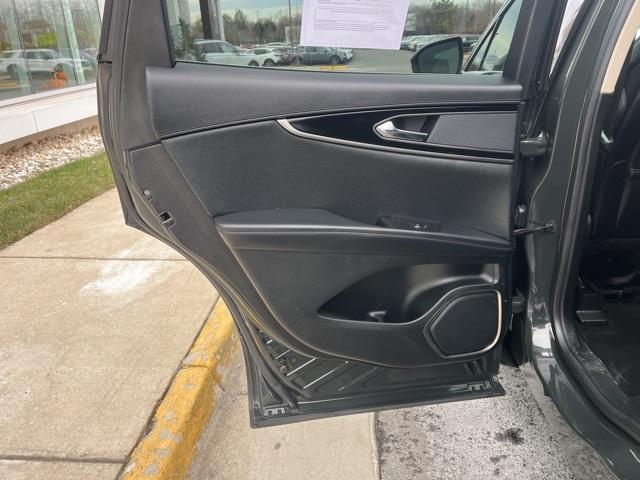 used 2022 Lincoln Nautilus car, priced at $27,500