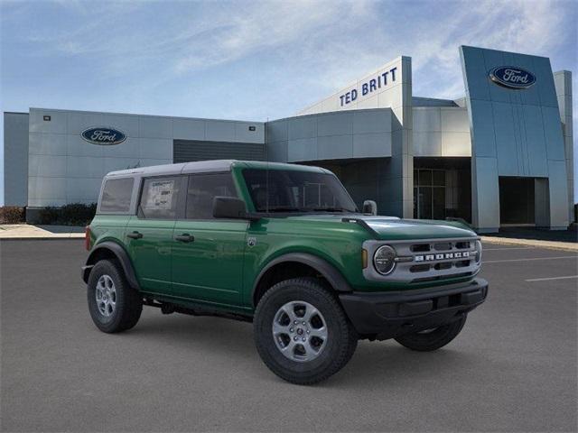 new 2025 Ford Bronco car, priced at $44,365