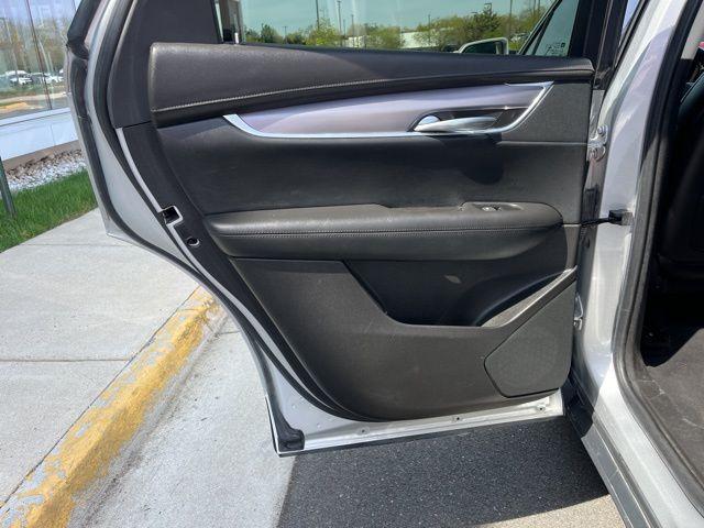 used 2019 Cadillac XT5 car, priced at $20,000
