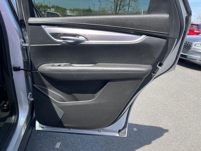 used 2019 Cadillac XT5 car, priced at $20,000