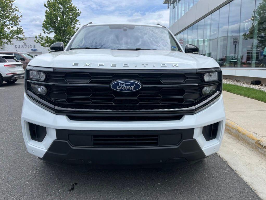 used 2025 Ford Expedition Max car, priced at $56,499