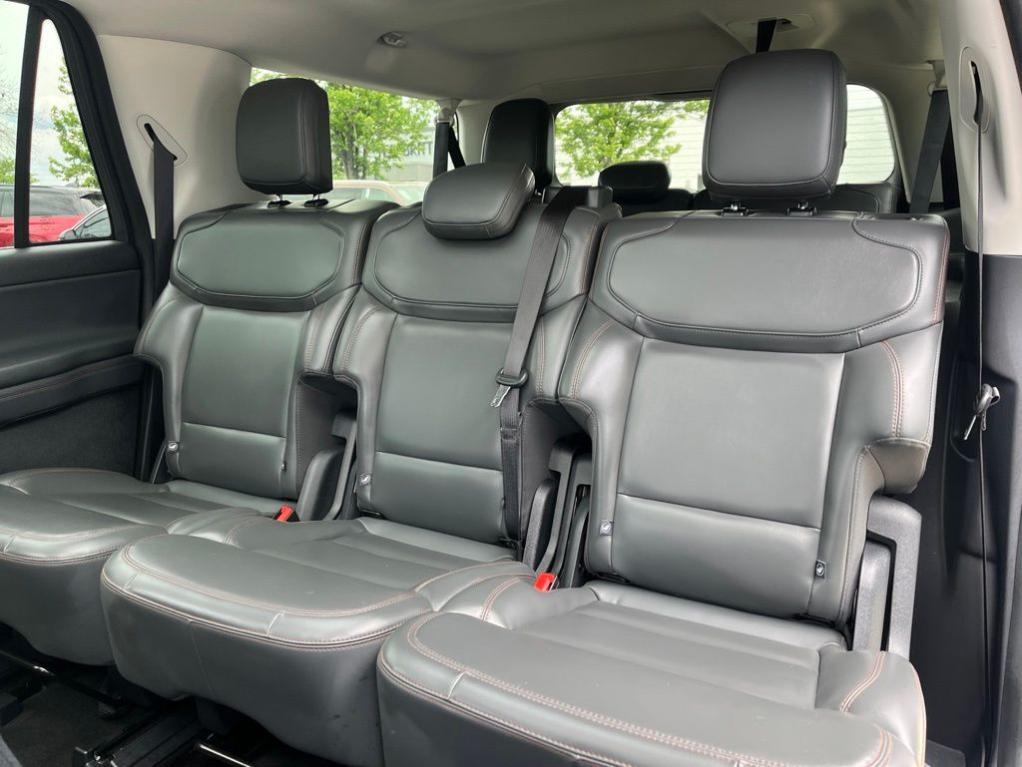 used 2025 Ford Expedition Max car, priced at $56,499