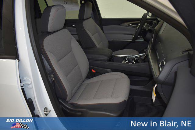 new 2026 Chevrolet Traverse car, priced at $45,220