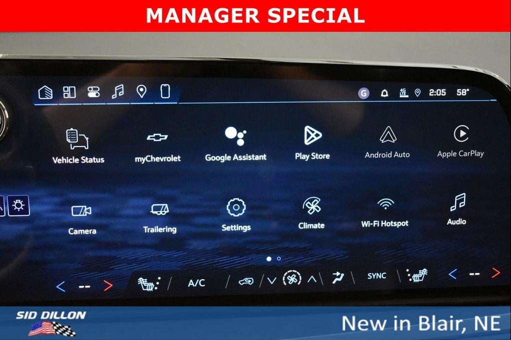 new 2026 Chevrolet Traverse car, priced at $42,013