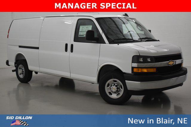new 2025 Chevrolet Express 3500 car, priced at $48,076