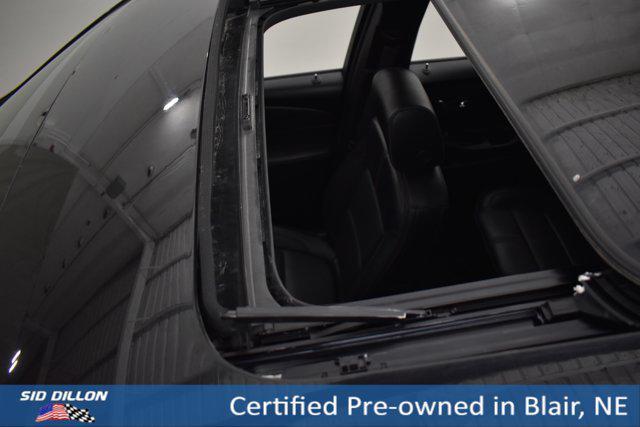 used 2023 Chevrolet Traverse car, priced at $36,053