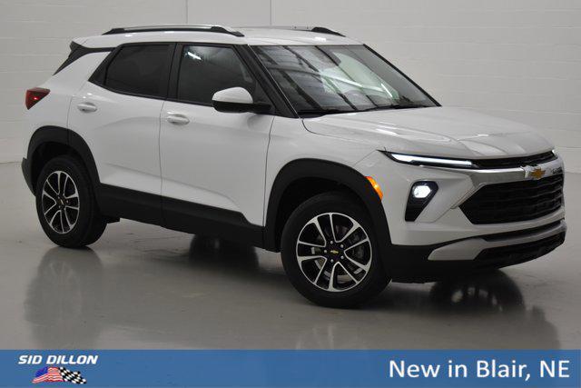 new 2026 Chevrolet TrailBlazer car, priced at $30,044