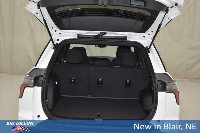 new 2026 Chevrolet Equinox car, priced at $30,754