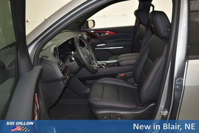 new 2026 Chevrolet Traverse car, priced at $56,779