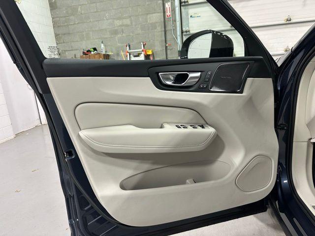 new 2026 Volvo XC60 Plug-In Hybrid car, priced at $75,235