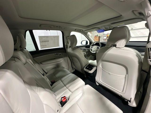 new 2026 Volvo XC90 car, priced at $75,155