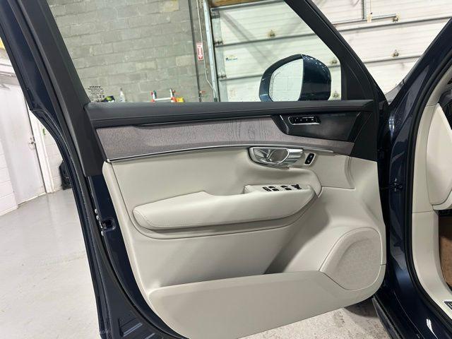 new 2026 Volvo XC90 car, priced at $75,155