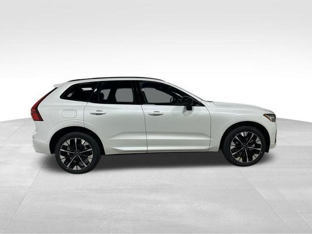 new 2026 Volvo XC60 car, priced at $57,985