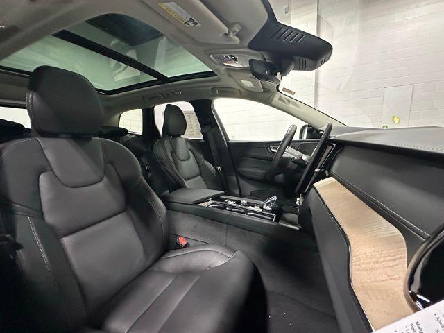 new 2026 Volvo XC60 Plug-In Hybrid car, priced at $75,235