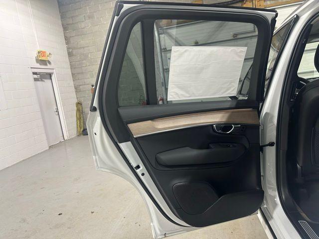 new 2026 Volvo XC90 car, priced at $73,995