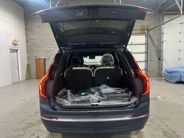 new 2026 Volvo XC90 car, priced at $71,900