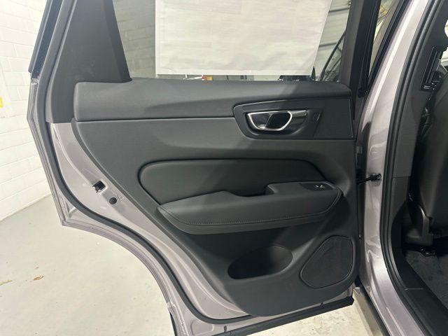 new 2026 Volvo XC60 car, priced at $57,985