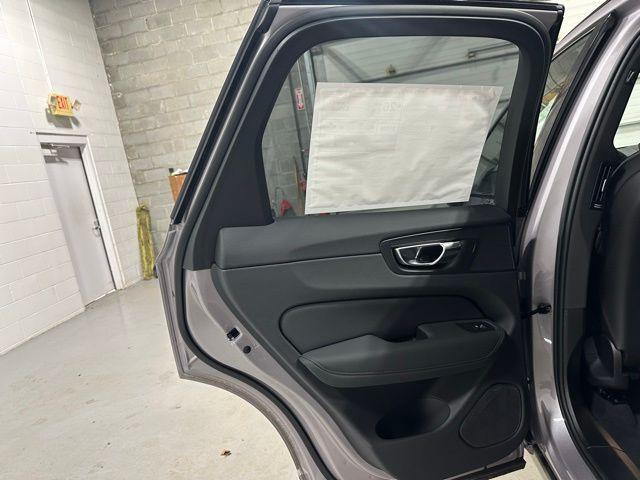 new 2026 Volvo XC60 car, priced at $58,105