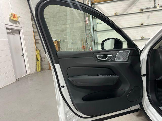 new 2026 Volvo XC60 Plug-In Hybrid car, priced at $79,035