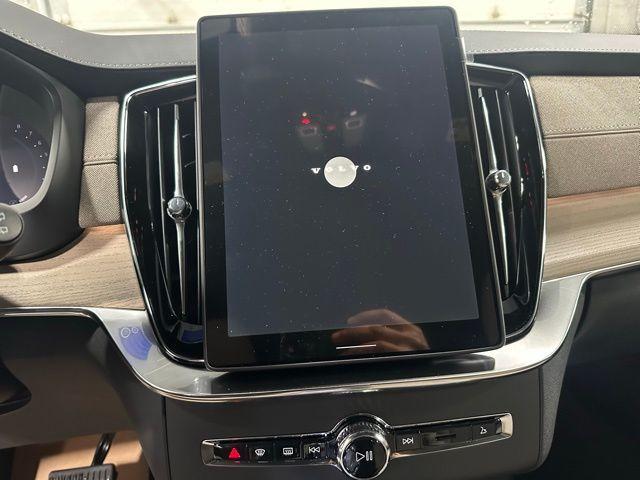 new 2026 Volvo XC90 car, priced at $74,260