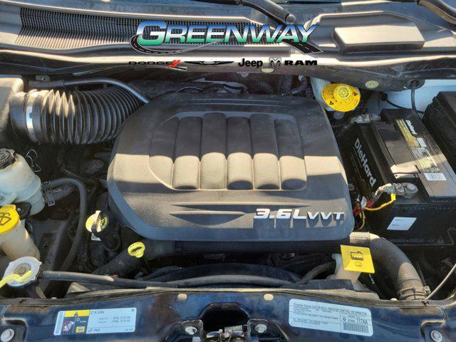 used 2015 Chrysler Town & Country car, priced at $7,750