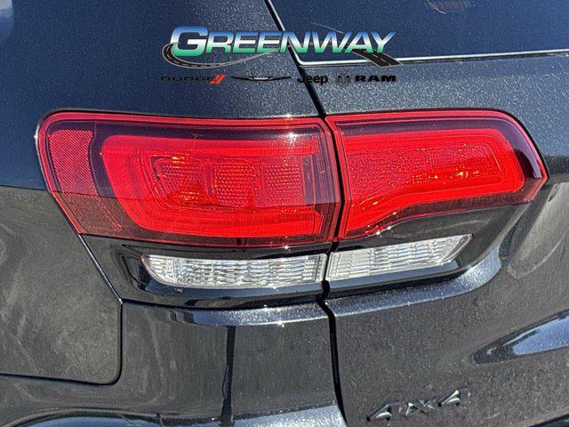 used 2015 Jeep Grand Cherokee car, priced at $13,276