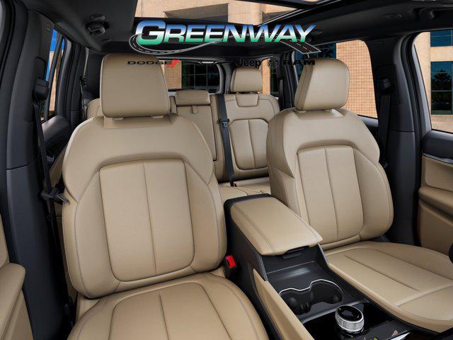 new 2025 Jeep Grand Cherokee car, priced at $40,214