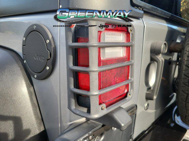 used 2016 Jeep Wrangler Unlimited car, priced at $15,567