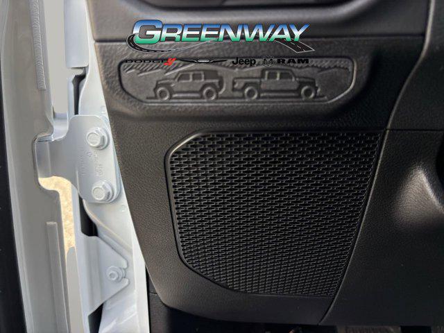 new 2026 Jeep Gladiator car, priced at $51,519