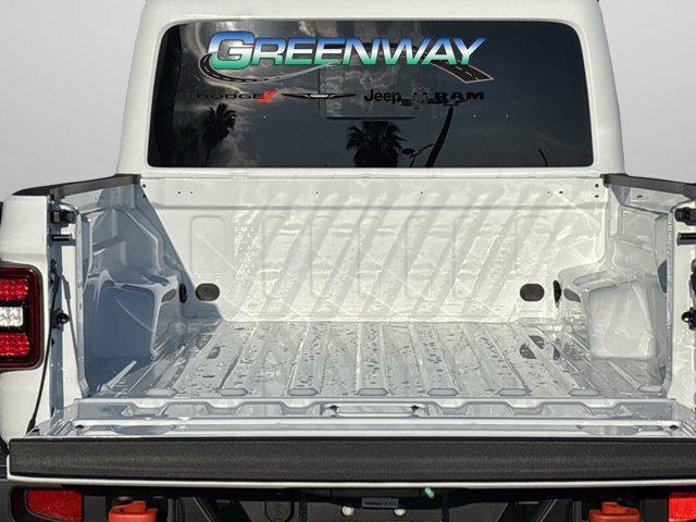 new 2026 Jeep Gladiator car, priced at $51,519
