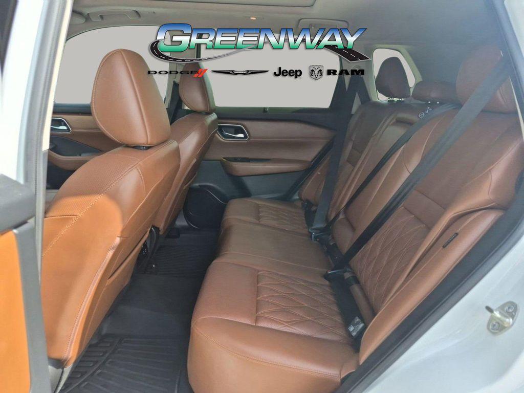 used 2024 Nissan Rogue car, priced at $31,197