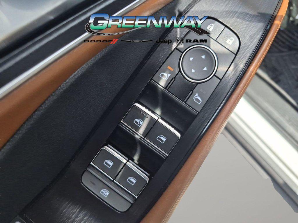 used 2024 Nissan Rogue car, priced at $31,197