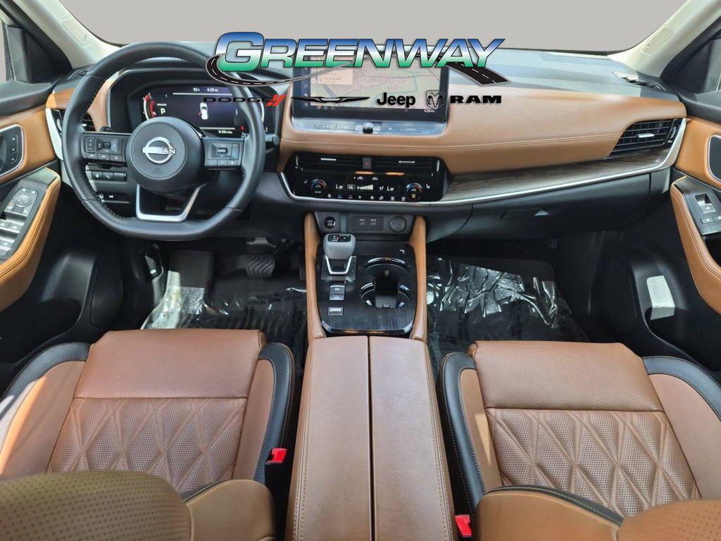 used 2024 Nissan Rogue car, priced at $31,197
