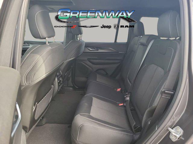 new 2025 Jeep Grand Cherokee car, priced at $34,969