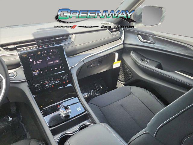 new 2025 Jeep Grand Cherokee L car, priced at $34,845