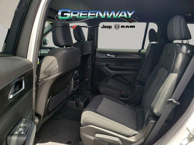 new 2025 Jeep Grand Cherokee L car, priced at $34,845