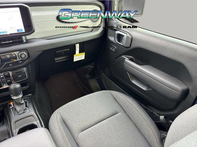 new 2026 Jeep Wrangler car, priced at $46,617