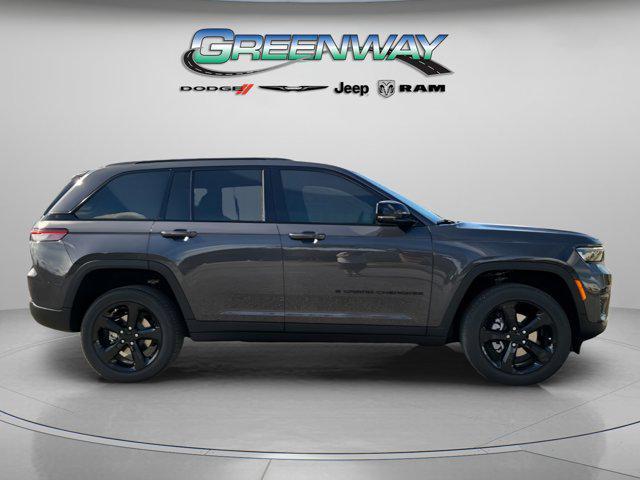 new 2025 Jeep Grand Cherokee car, priced at $39,822