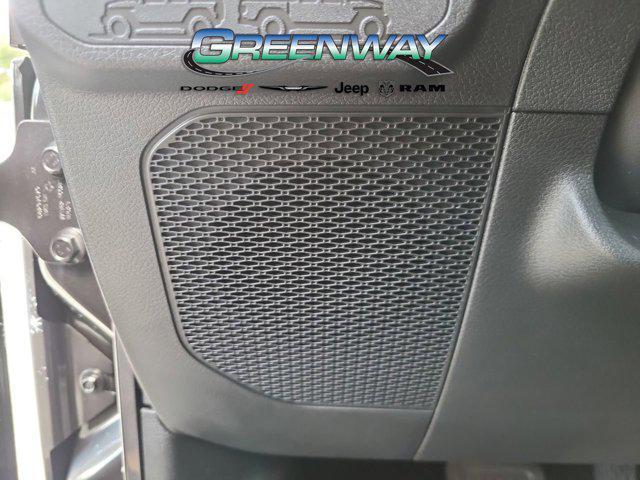 new 2025 Jeep Gladiator car, priced at $47,995