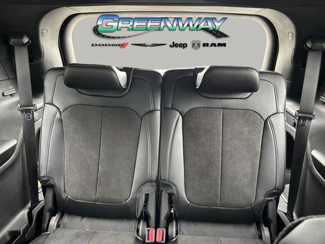 new 2025 Jeep Grand Cherokee L car, priced at $38,565