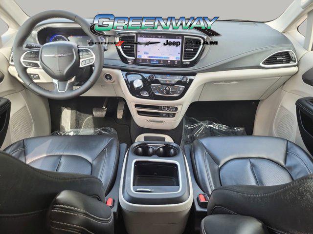 used 2022 Chrysler Pacifica car, priced at $29,502