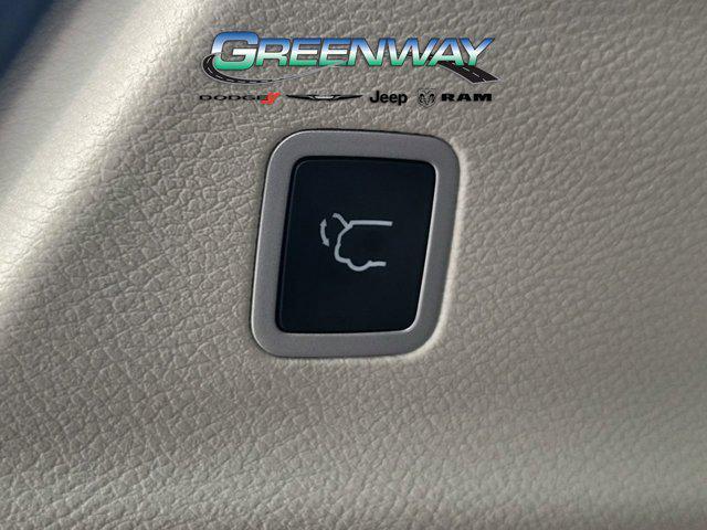 used 2022 Chrysler Pacifica car, priced at $29,502